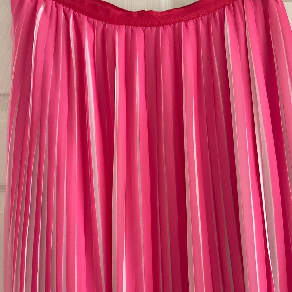 Pleated Pink Midi Skirt - Women's Summer Skirt - Picture 7 of 7